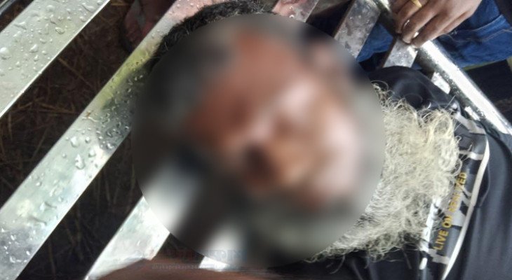 নওগাঁর হাঁসাইগাড়ি বিলে মাছ ধরার সময় বজ্রপাতে জেলের মৃত্যু